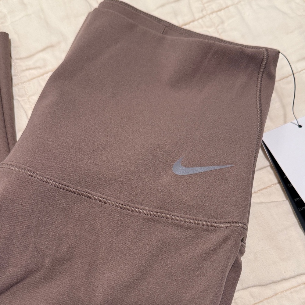 Nike Brown High-Rise Leggings - Picture 6 of 6